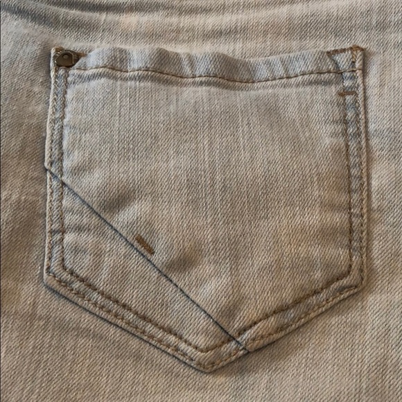 Blue Spice Booty Jean Short Shorts Women W27 Size 5 Denim Light Blue Stretchy - Picture 6 of 8